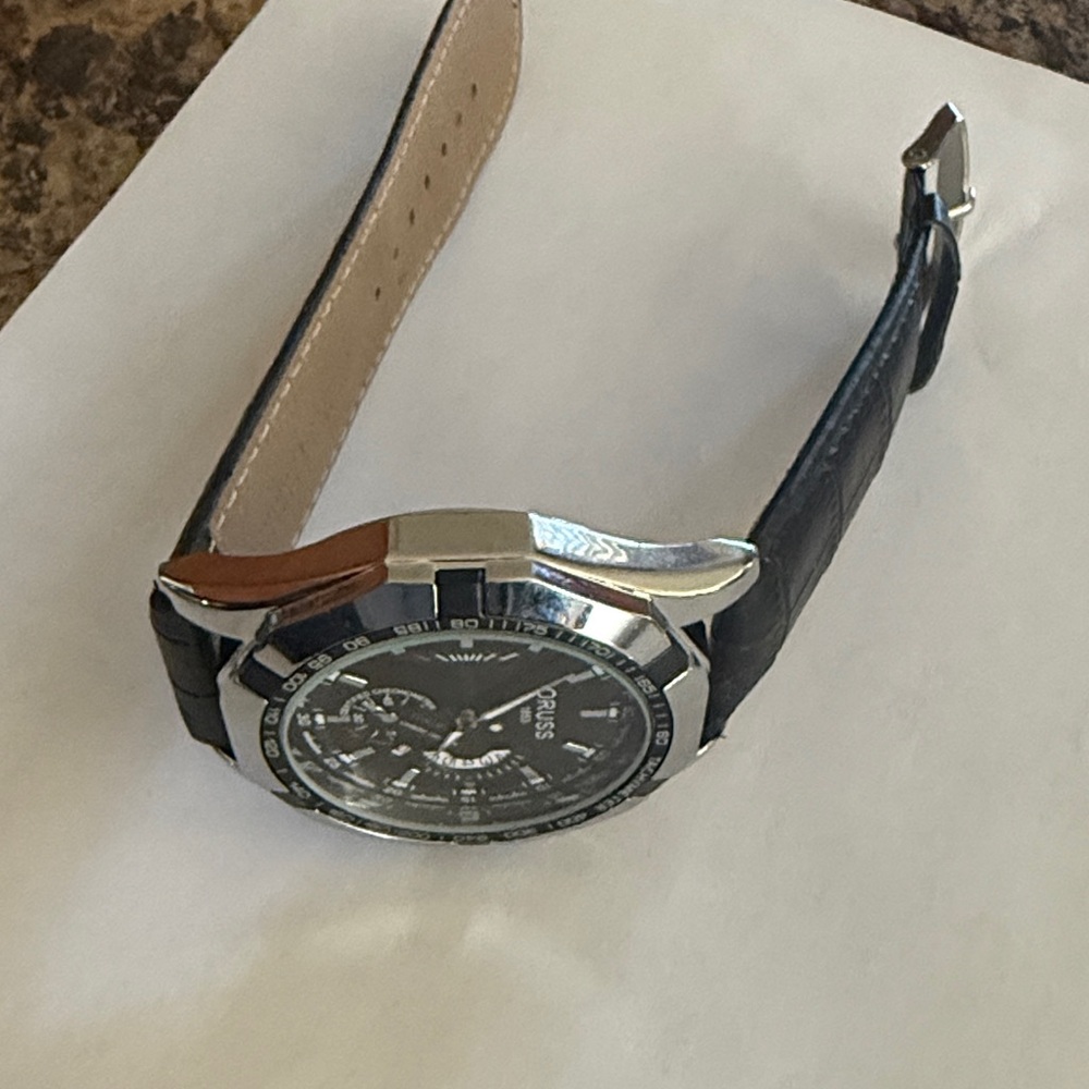 #19 ORUSS Black and Silver Watch w/Tachymeter - Picture 4 of 5